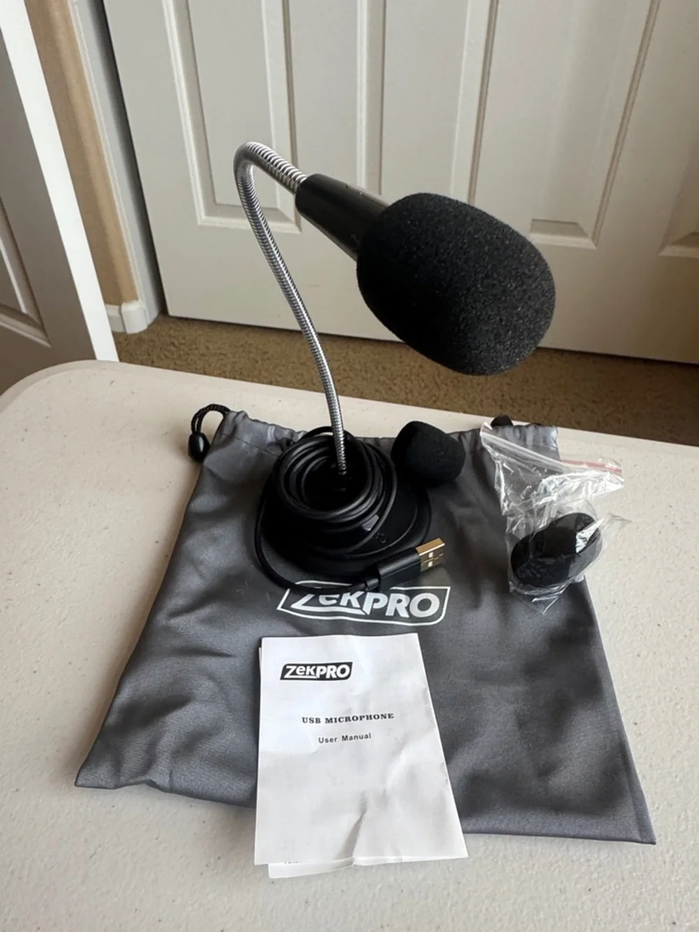 ZEKPRO USB Desktop Microphone - Black